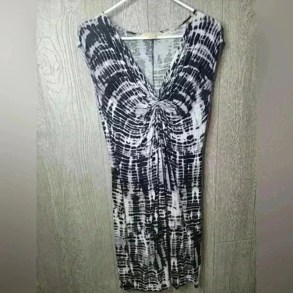 Michael Kors black and white tie-dye dress. Size Small. 95% Rayon 5% Spandex. - Picture 1 of 7